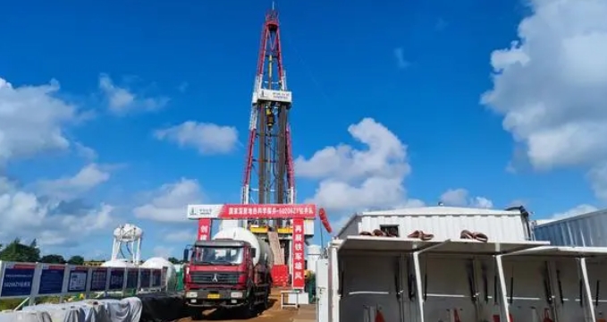 我國最深地?zé)峥铺骄赉@ 助力深層地?zé)豳Y源規(guī)?；_發(fā)利用-地大熱能